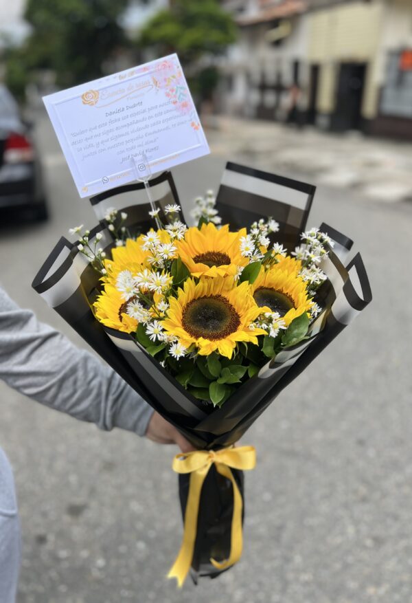 Ramillete girasoles 🌻 - Image 3