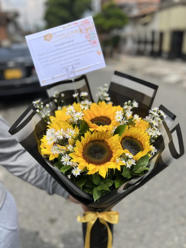Ramillete girasoles 🌻 - Image 2