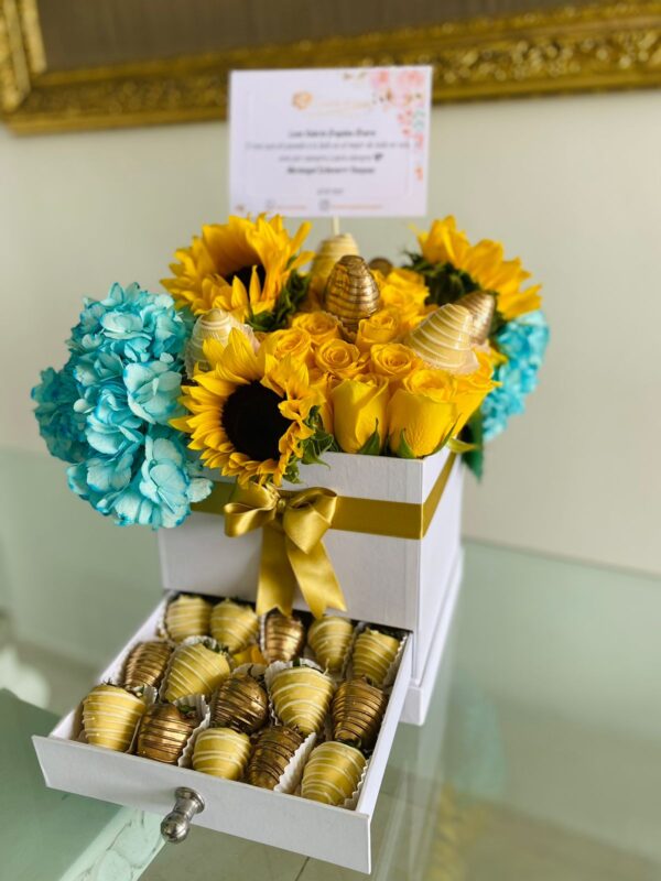 Caja baúl Rosas amarillas, girasoles y fresas 🍓🥰 - Image 2