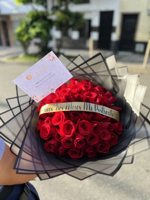 Boquet con listón personalizado😍❤️ - Image 2